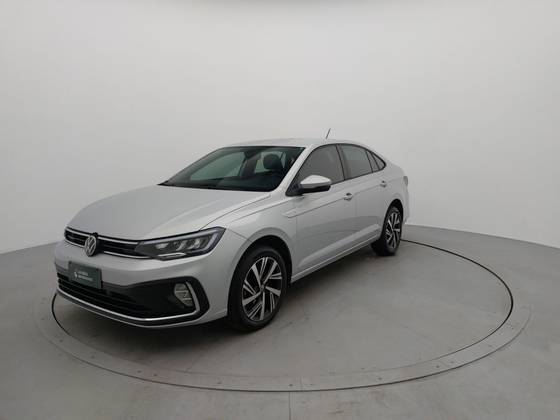 VOLKSWAGEN VIRTUS 1.0 200 TSI HIGHLINE AUTOMÁTICO